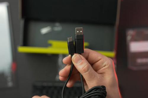 Logitech K120, Keyboard USB yang Andal dan Berdaya Tahan Lama
